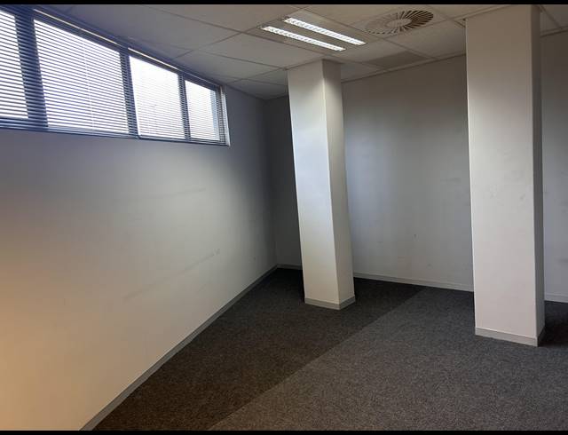 600M² OFFICE TO LET IN MENLYN